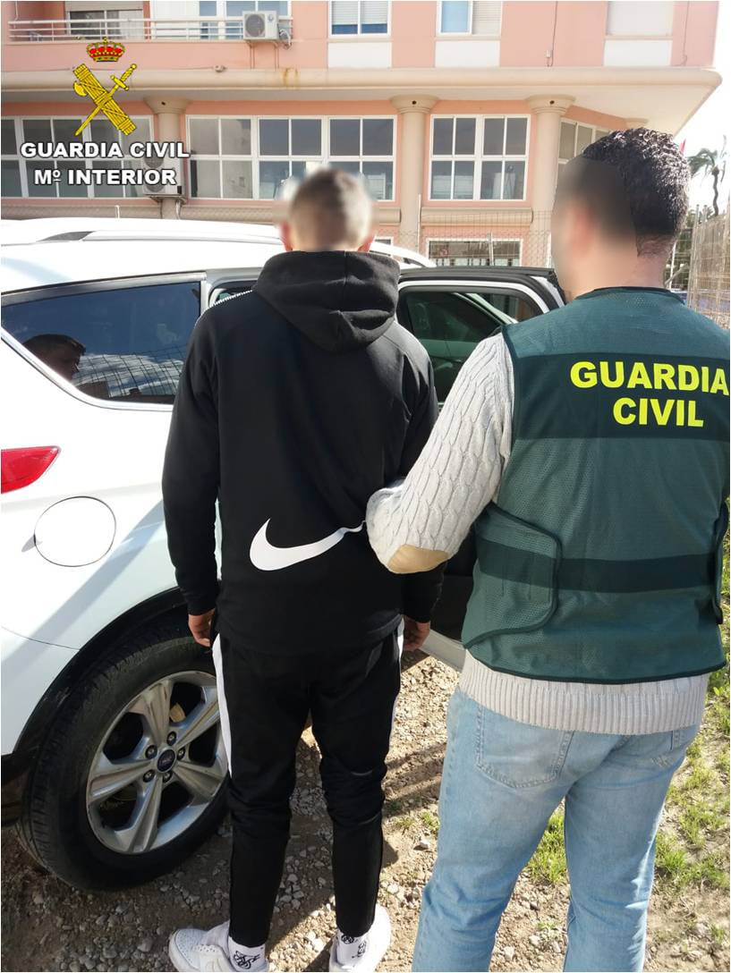 IMAGEN DETENIDO EXTORSION