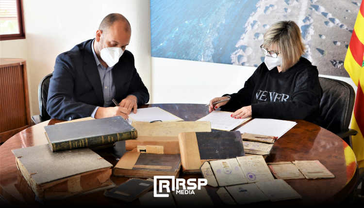 FOTO NOTICIA - FIRMA CONVENIO MARITIMO