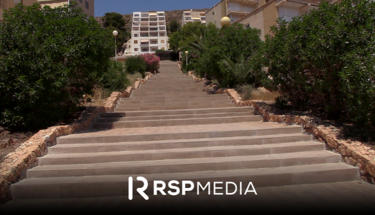 FOTO NOTICIA - ESCALERAS SP ESTE