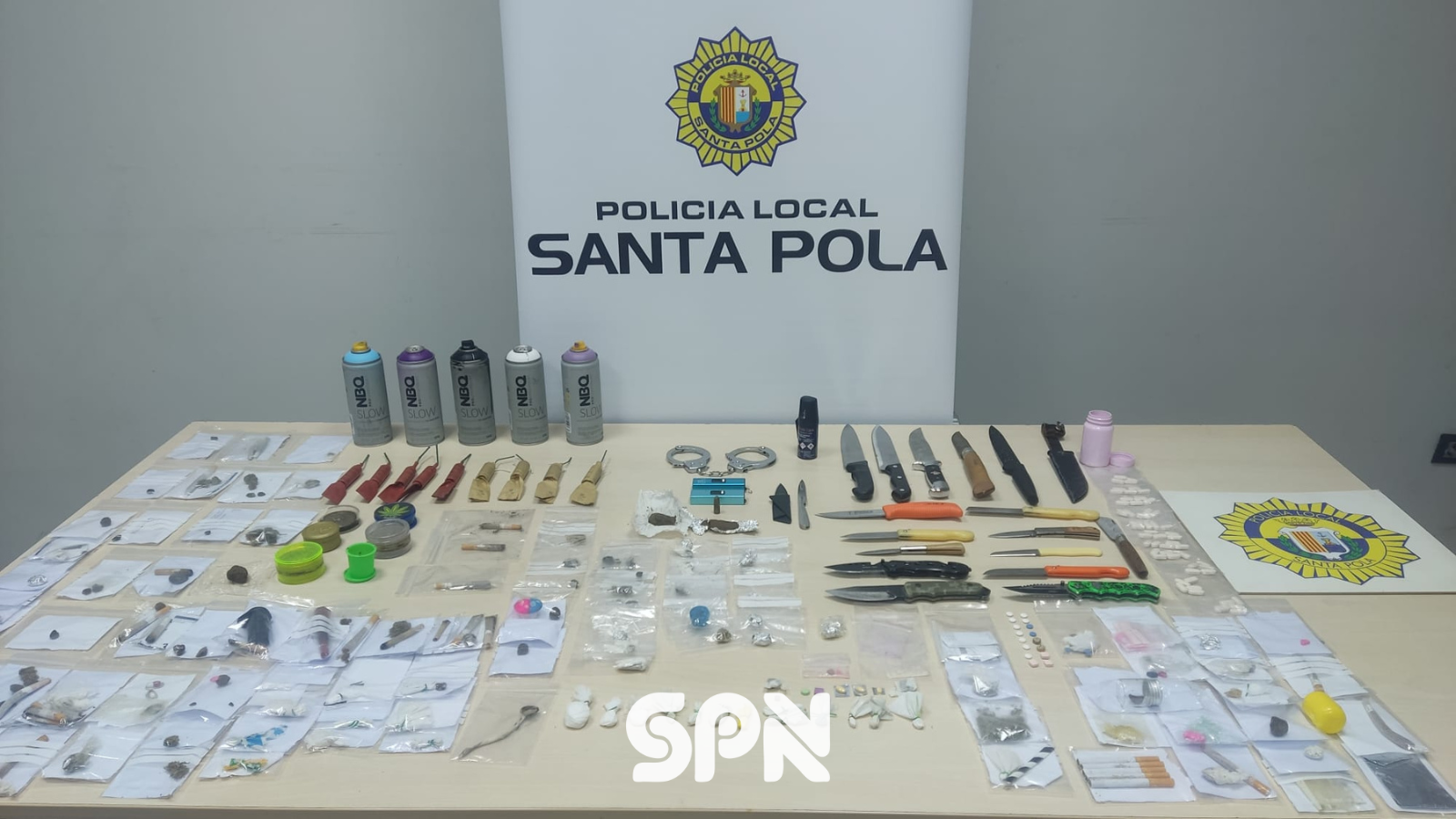 WEB - policia fiestas 25