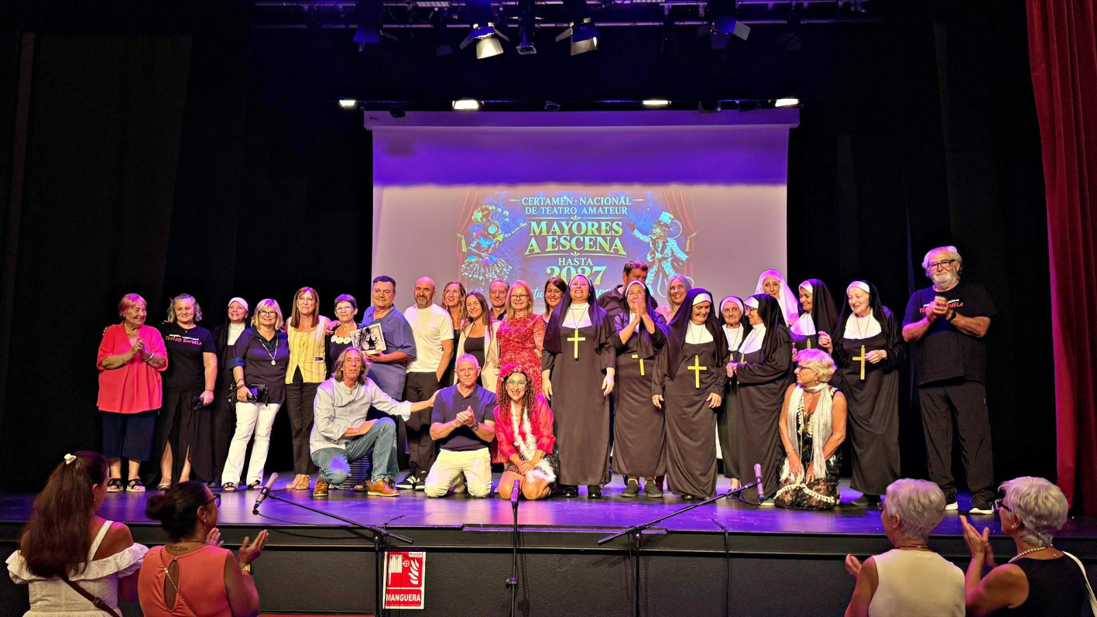 WEB - Mayores a escena 26